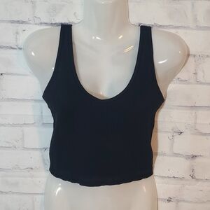 Black Ribbed Stretchy Cropped Tank Top